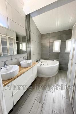 Maison - 112 m² - 7 pièces