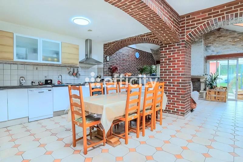 Maison bourgeoise - 174 m² - 8 pièces