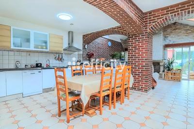 Maison bourgeoise - 174 m² - 8 pièces