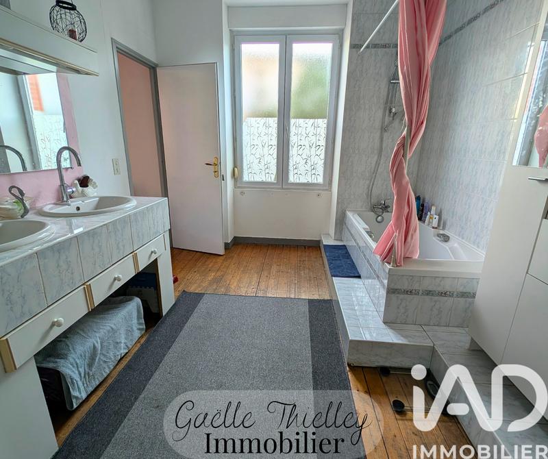 Maison de ville - 170 m² - 7 pièces