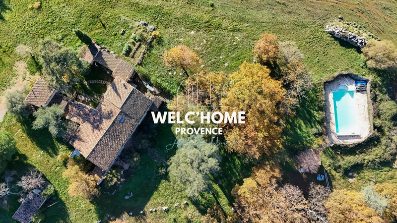 Mas - 465 m² - 20 pièces