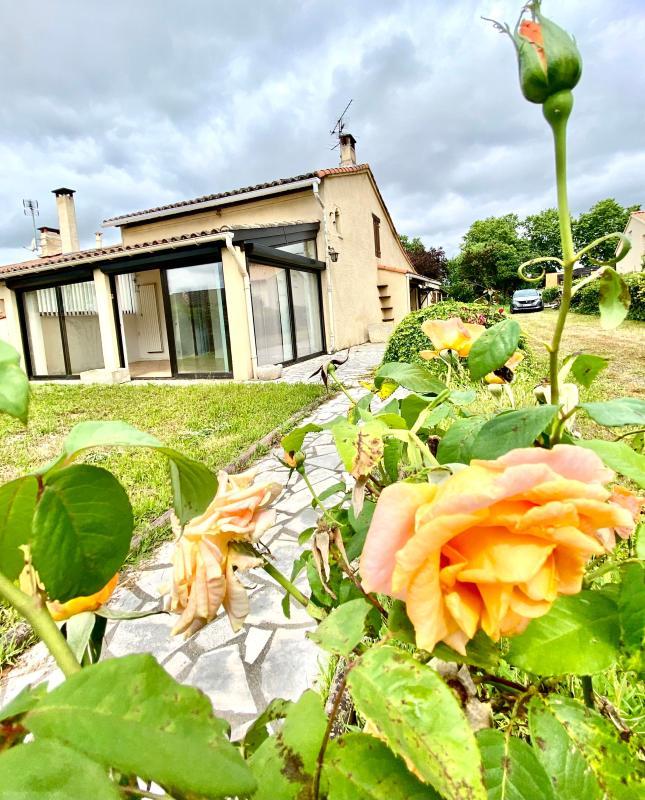 Maison - 100 m² - 3 pièces