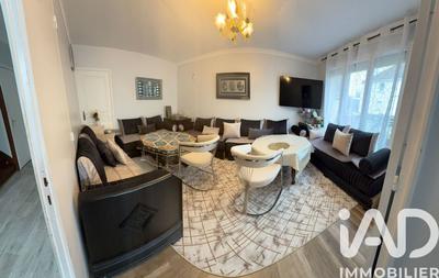 Maison - 123 m² - 5 pièces