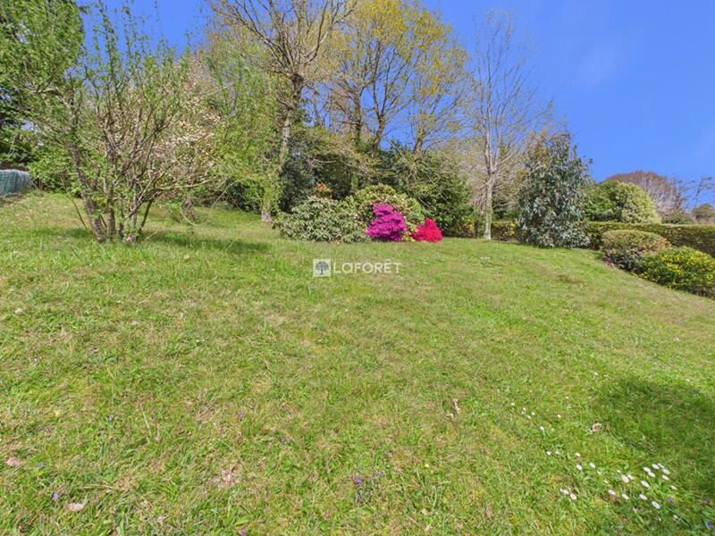 Maison - 161 m² - 7 pièces