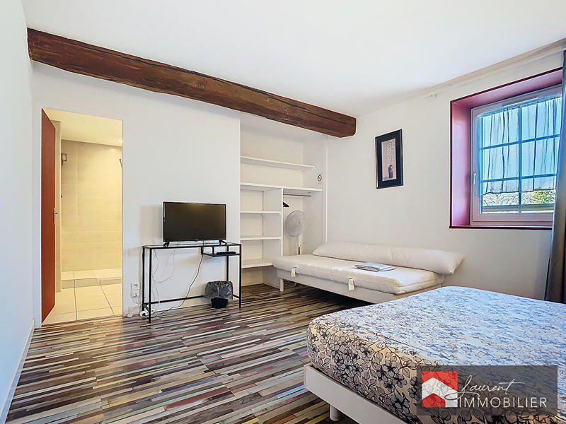 Maison - 364 m² - 17 pièces