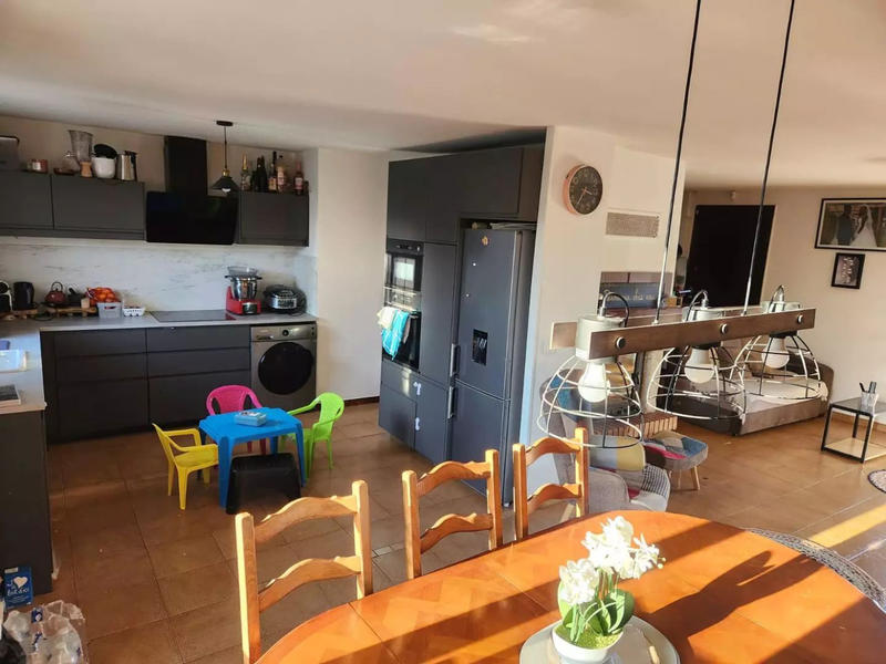 Maison - 125 m² - 7 pièces