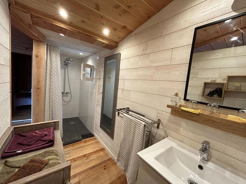 Maison - 350 m² - 10 pièces