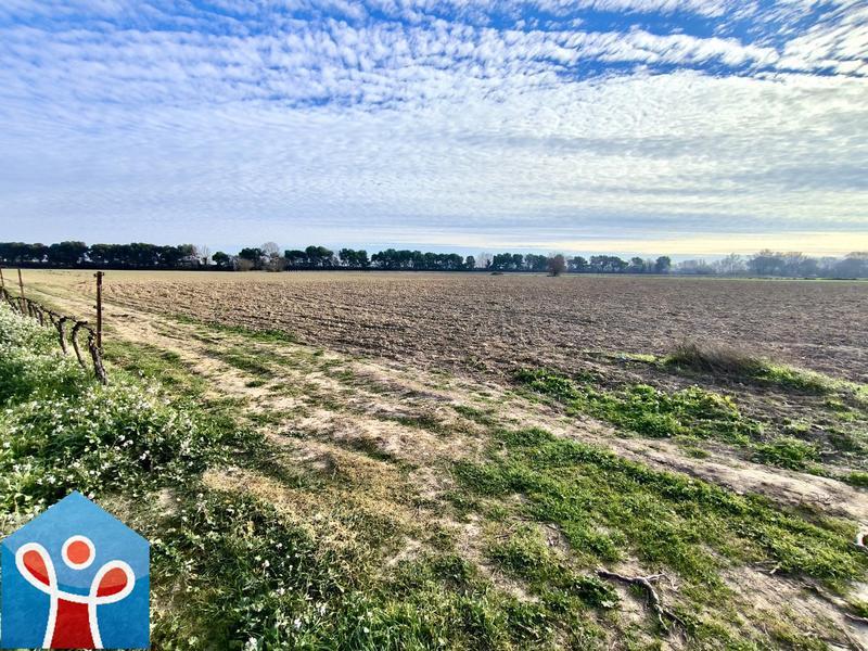 Terrain de loisirs - 3 728 m²