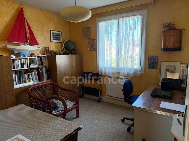 Maison - 141 m² - 7 pièces