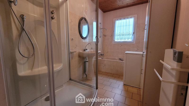 Maison - 95 m² - 4 pièces