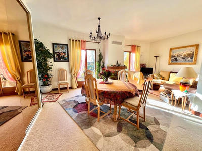 Maison - 162 m² - 6 pièces