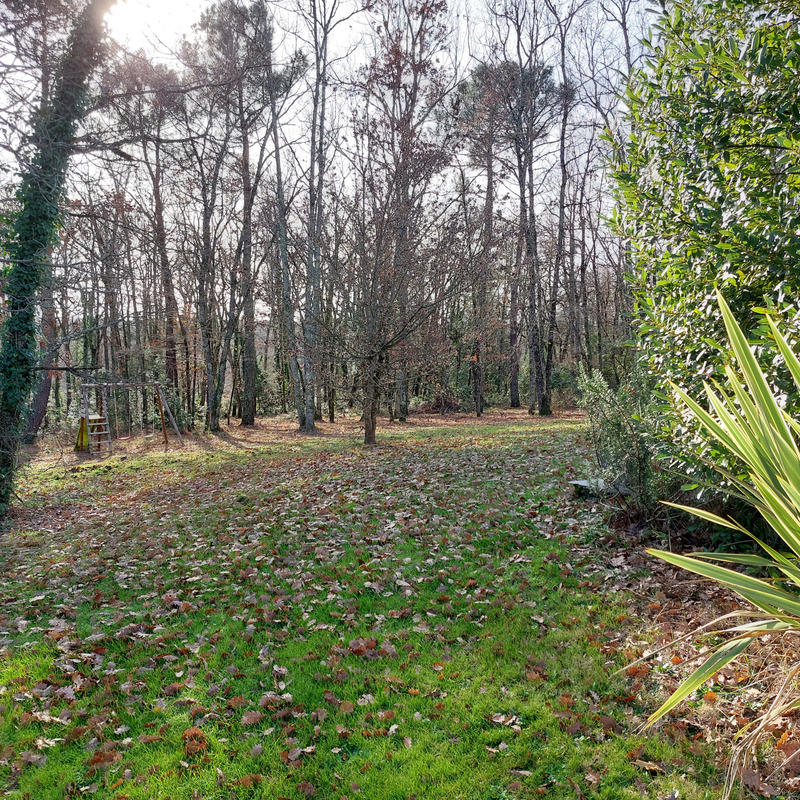 Maison - 216 m² - 7 pièces