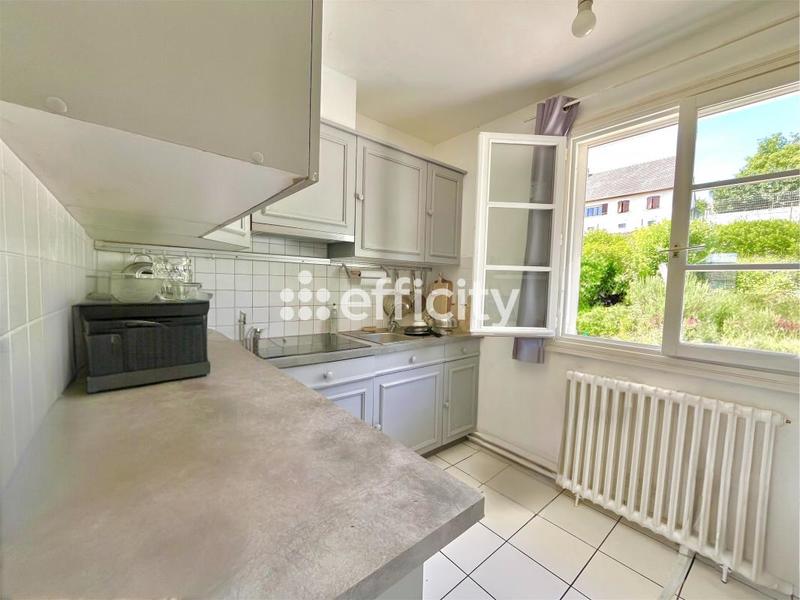 Maison - 140 m² - 7 pièces