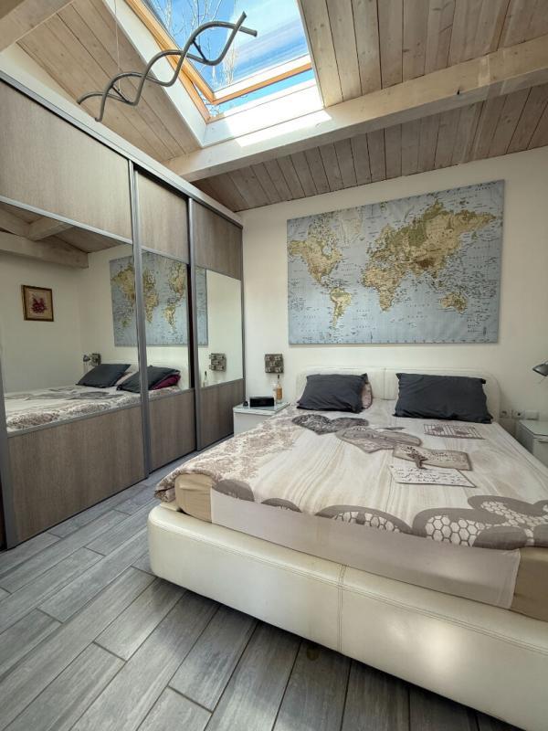 Maison - 196 m² - 6 pièces