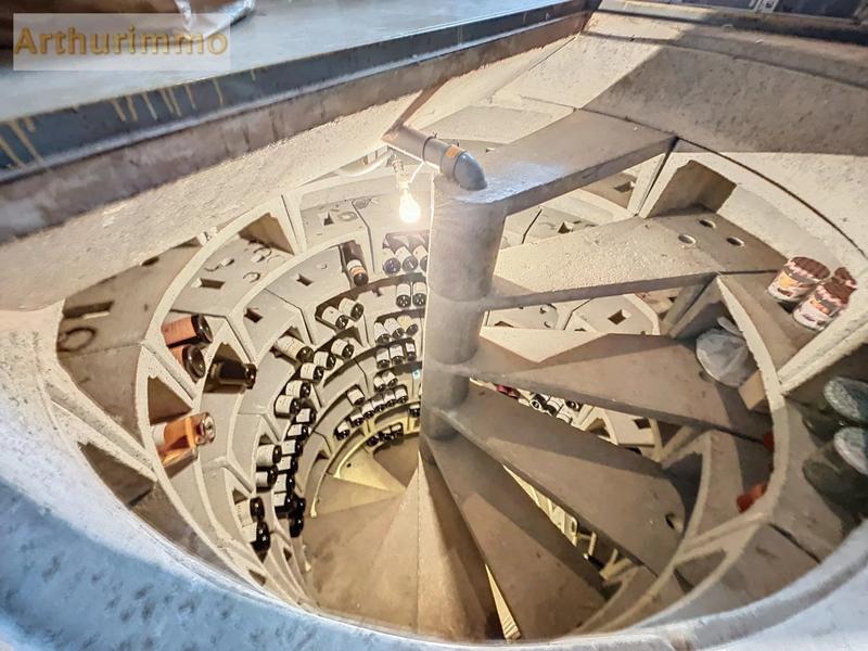 Maison - 169 m² - 7 pièces