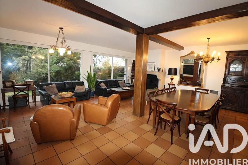 Maison - 178 m² - 6 pièces