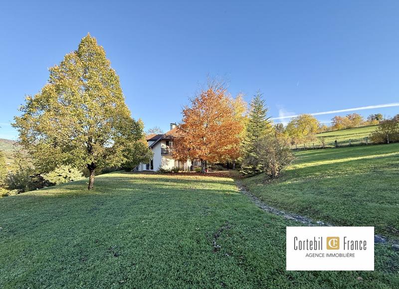 Villa - 214 m² - 7 pièces