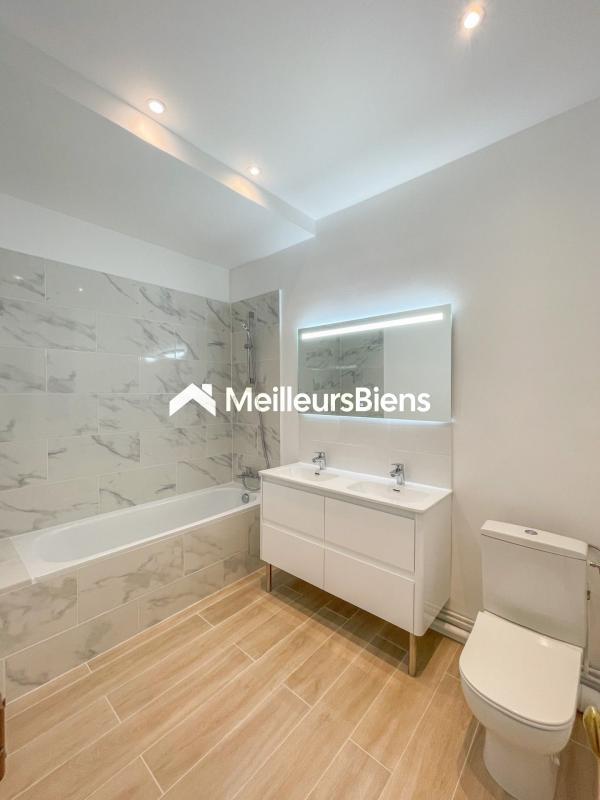 Appartement ancien - 127 m² - 5 pièces