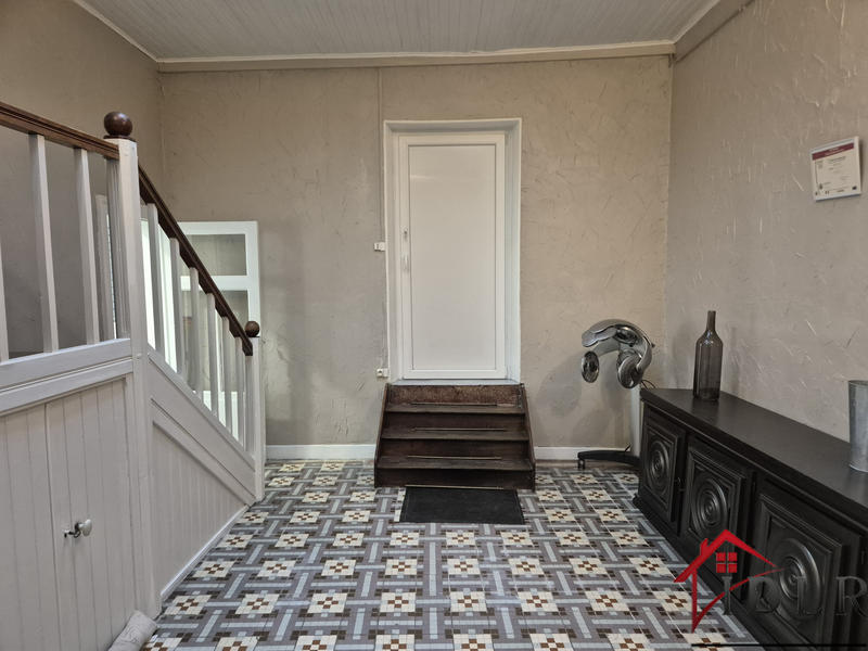 Immeuble - 160 m² - 2 pièces