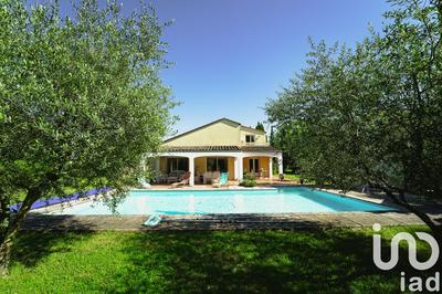 Maison - 187 m² - 6 pièces