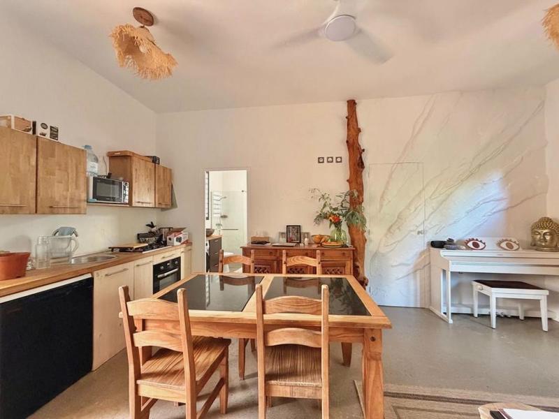 Maison - 163 m² - 8 pièces