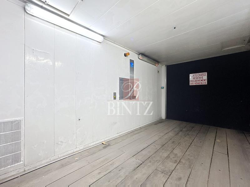 Parking / Garage - 15 m²