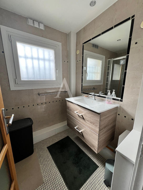 Appartement - 57 m² - 3 pièces