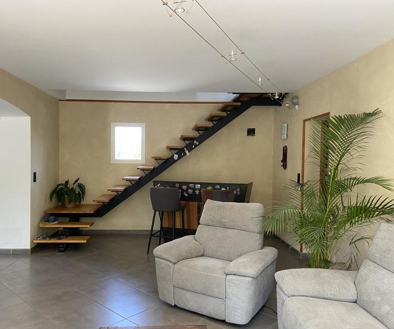 Maison - 166 m² - 7 pièces
