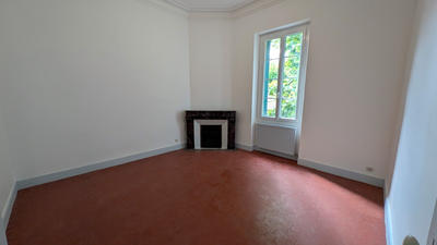 Maison - 204 m² - 8 pièces