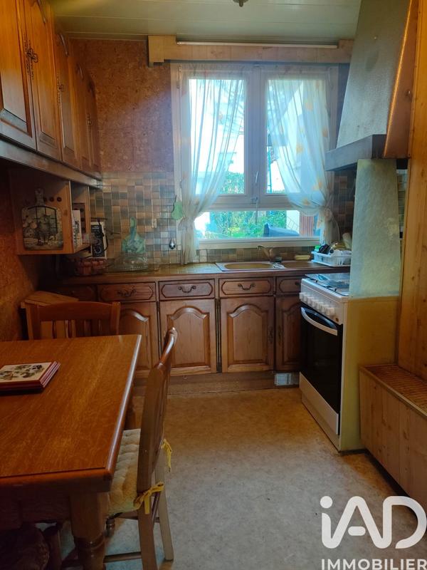 Maison - 94 m² - 5 pièces