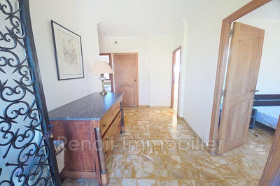 Appartement - 93 m² - 3 pièces