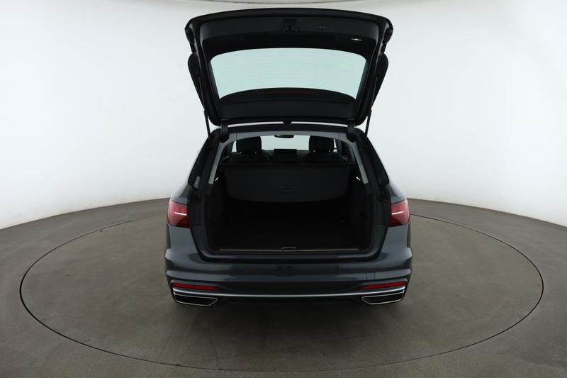 Audi A4 Avant 40 Tdi Quattro s tronic 204 ch