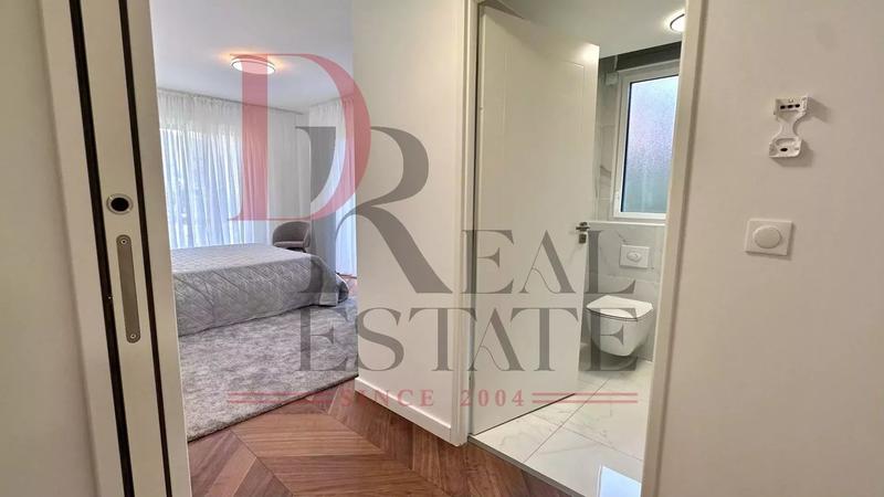 Duplex - 250 m² - 6 pièces