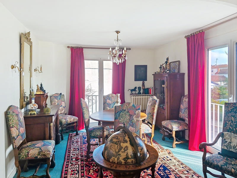 Maison - 140 m² - 5 pièces