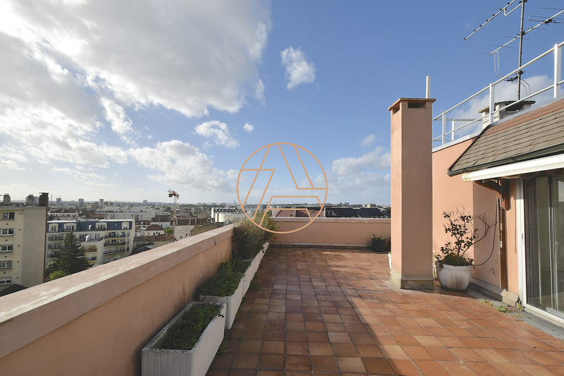 Appartement - 150 m² - 6 pièces