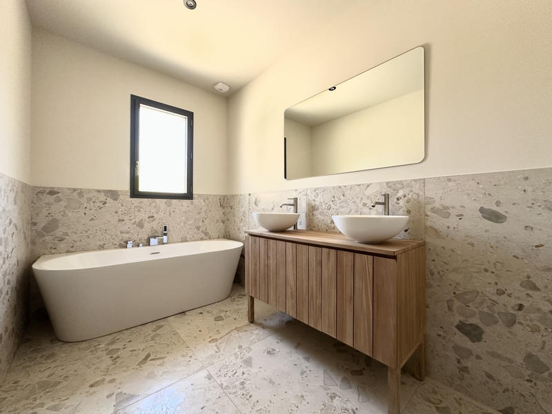 Villa - 171 m² - 6 pièces