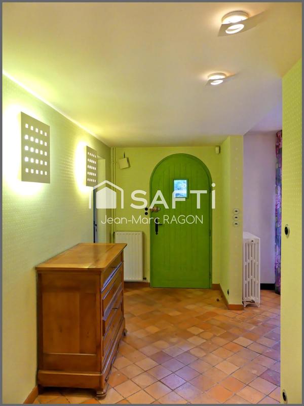 Maison - 158 m² - 7 pièces