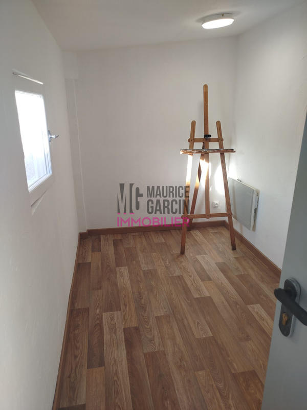 Maison - 181 m² - 4 pièces