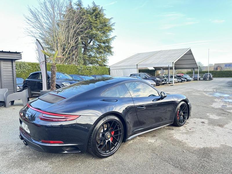 Porsche 991 Carrera 4 Gts