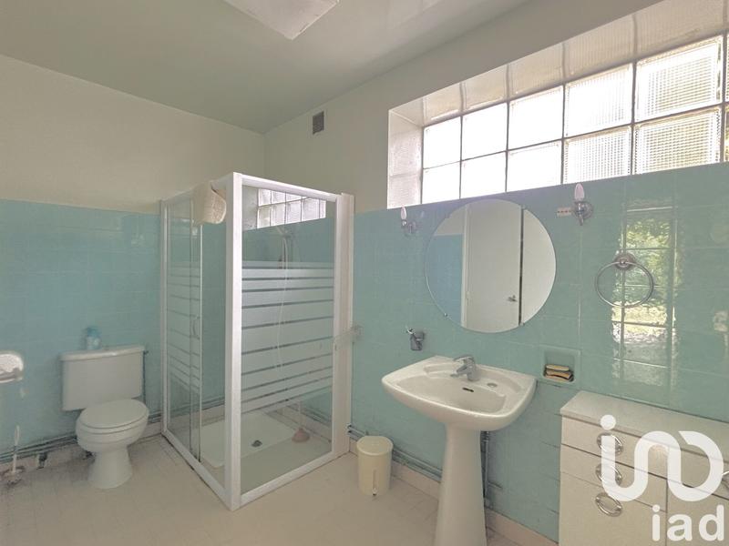 Maison - 210 m² - 9 pièces