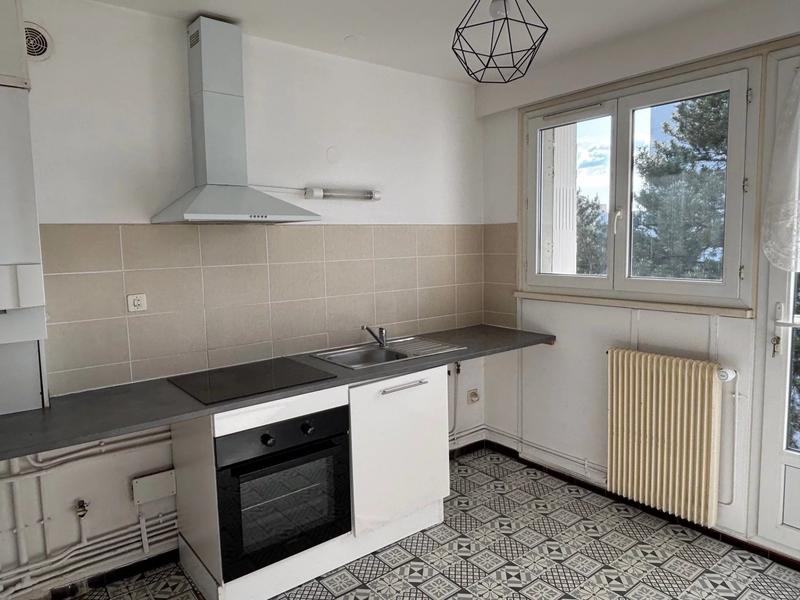 Appartement - 75 m² - 3 pièces