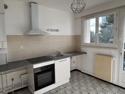 Appartement - 75 m² - 3 pièces