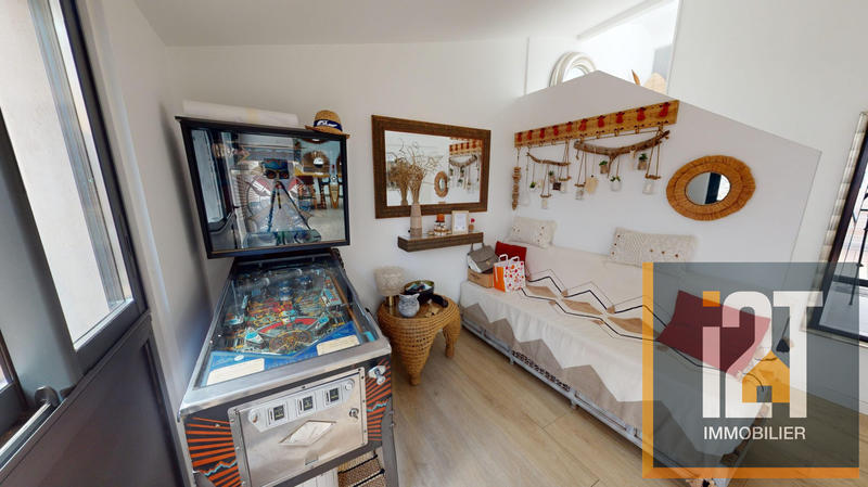 Appartement - 156 m² - 5 pièces