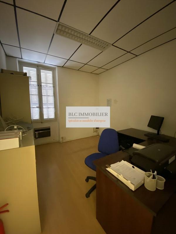 Bureau - 153 m²