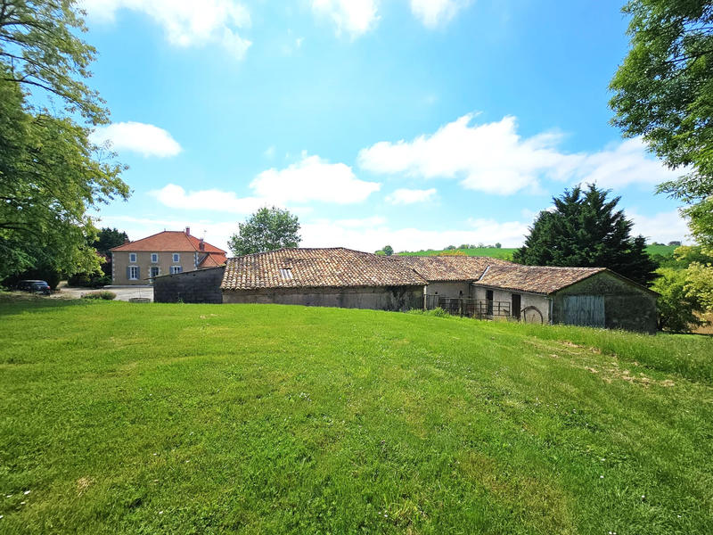 Maison - 122 m² - 6 pièces