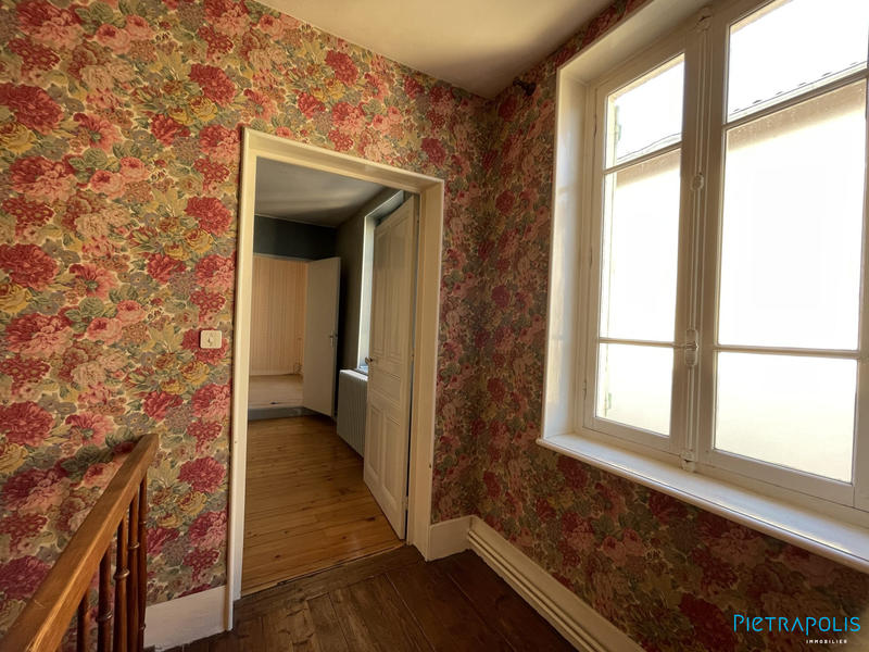 Maison ancienne - 144 m² - 7 pièces