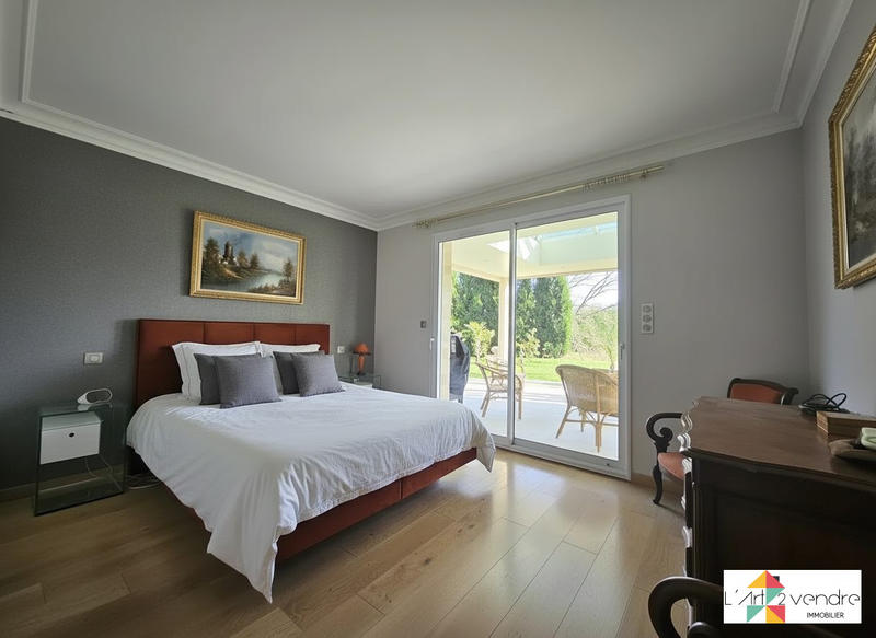 Maison contemporaine - 200 m² - 6 pièces