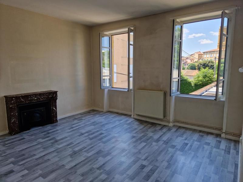 Appartement - 77 m² - 3 pièces