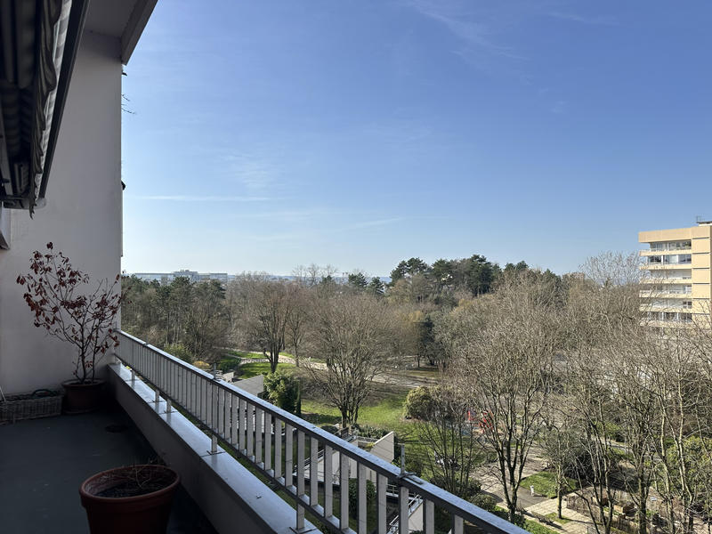 Appartement - 85 m² - 4 pièces