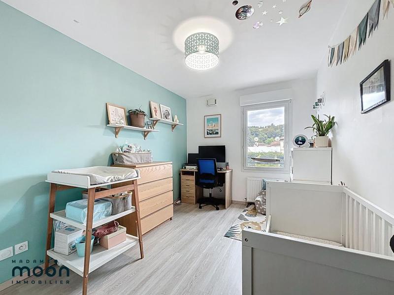 Appartement - 65 m² - 3 pièces